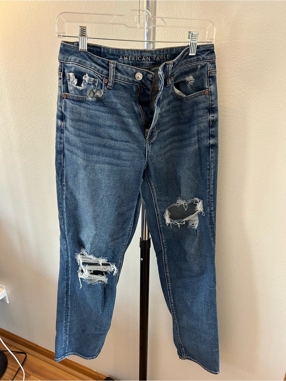 American Eagle Outfitters Blue Denim Jeans with Contrast Stitching